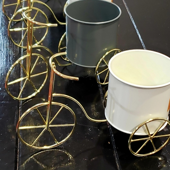 Tricycle Candle/Flower Holder Set - Picture 7 of 8